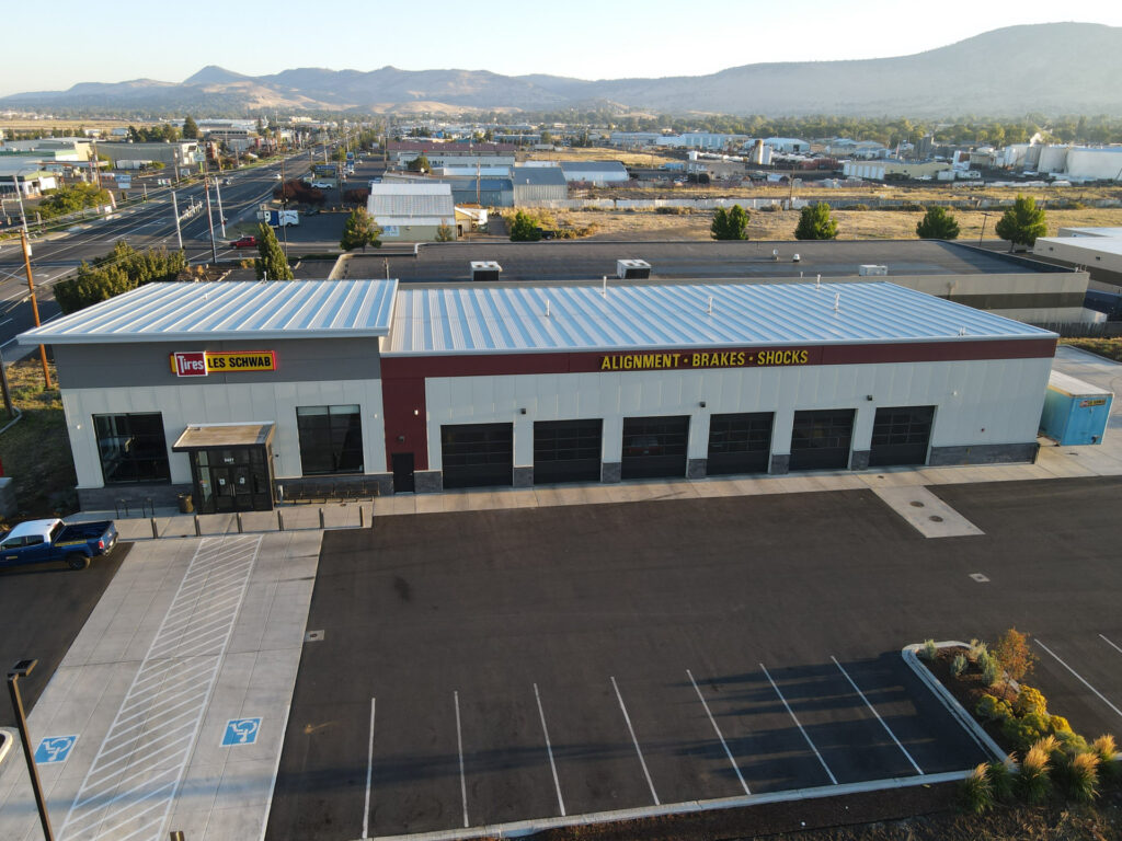 Modoc Contracting Company in Klamath Falls Southern Oregon | Les Schwab Tire Center | Metal Building Construction